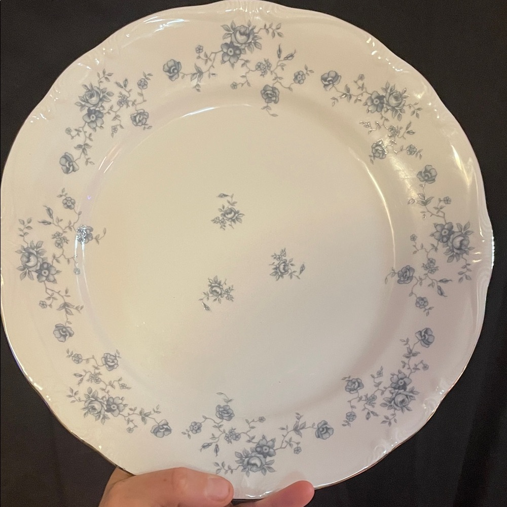 Blue Floral Dinner Plate